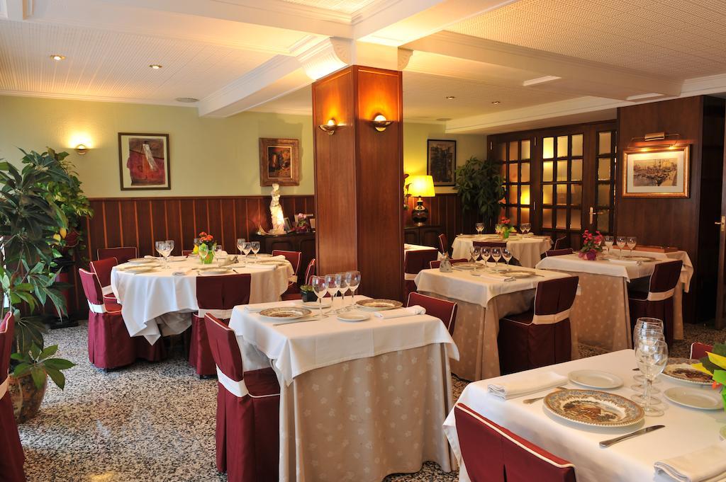 Hotel Tall De Conill Capellades Eksteriør bilde